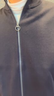 裏地が防風になってるので寒い日でも快適プレー！
#golf #golﬂife #cool #awesome #daikanyama #daikanyamagolfclub #pxg #labgolf #selectshop #dutyfreeshop #pxg正規販売店 #labgolf正規販売店 #ゴルフ #ゴルフ女子 #ゴルフライフ #かわいい #オリジナル #ヘッドカバー #キャディバッグ #代官山 #代官山ゴルフ倶楽部 #試打室 #工房 #セレクトショップ #免税店 #防寒ウェア